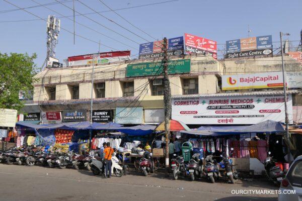 BRAHMAPUTRA SHOPPING COMPLEX, SECTOR-29, NOIDA MARKETS - OURCITYMARKETS.COM